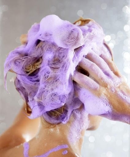 Using toning shampoo