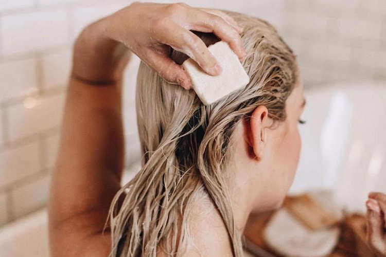 Shampoo bars and how to use it