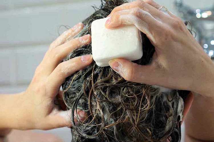 Hairwash with shampoo bar